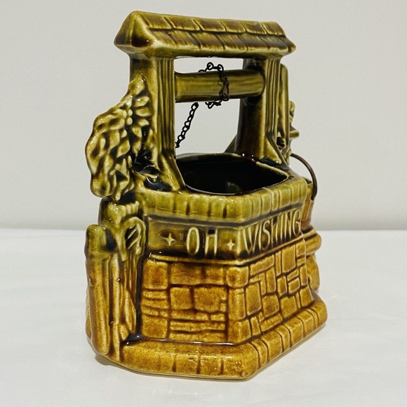 McCoy USA Art Pottery Wishing Well Small Planter Vase with Original Chain - Picture 3 of 9
